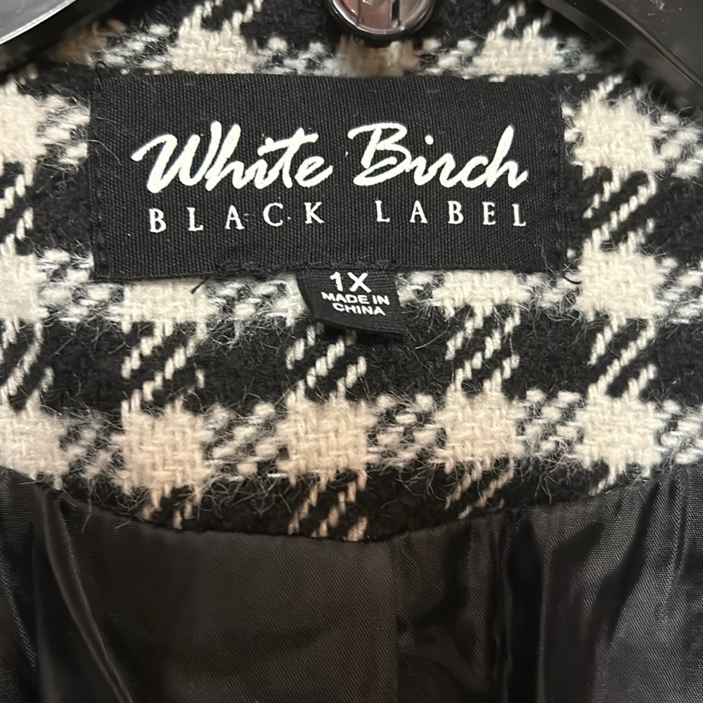 White birch, black label, black and white large checked blazer. Size 1x - Picture 5 of 8